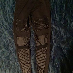 Moto leggings NWOT size XL